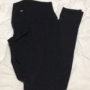 Black Lululemon